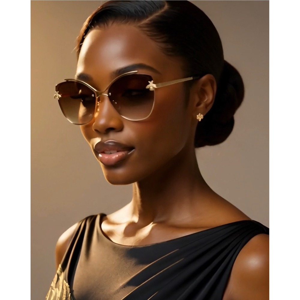 Womens Oversized Butterfly Bee Sunglasses Gold Rimless Gradient Smoke Lenses New